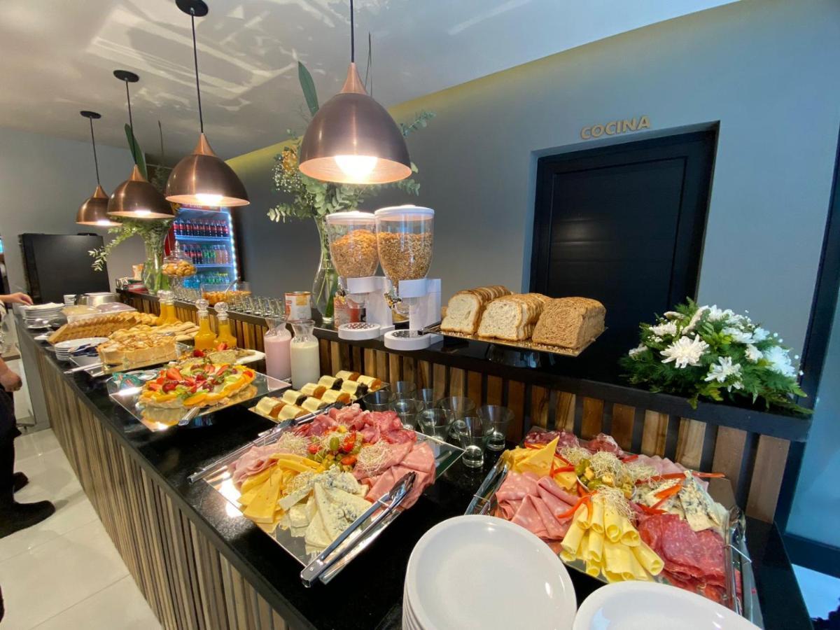 Apart Hotel Jorge I 산티아고 델 에스테로 외부 사진