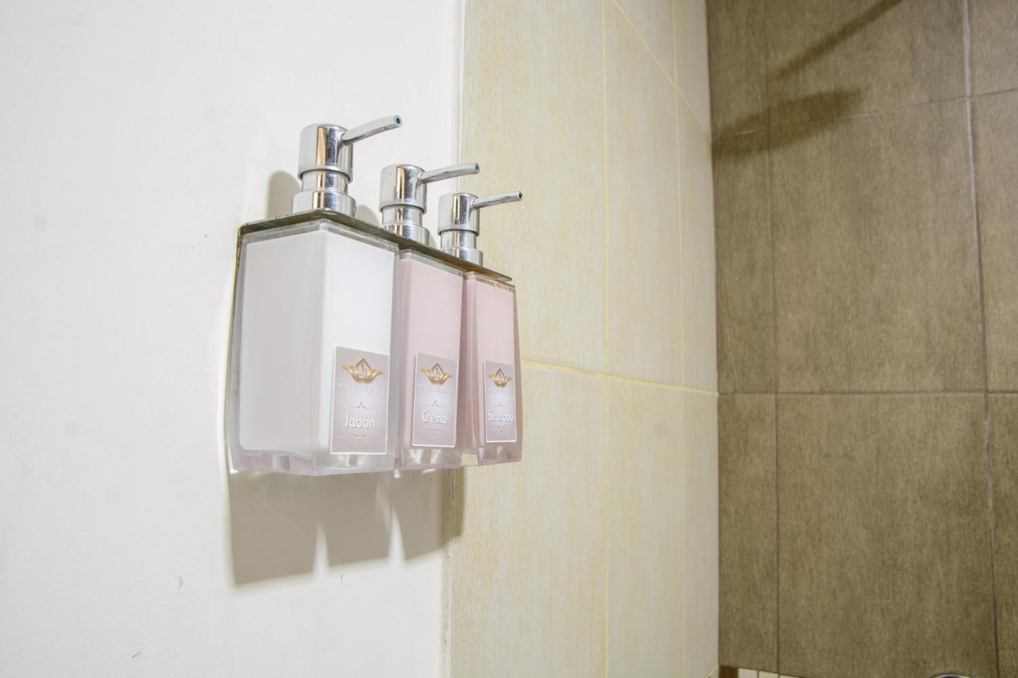 Apart Hotel Jorge I 산티아고 델 에스테로 외부 사진